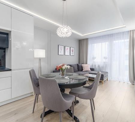 Apartament Blizej Morza Premium II コウォブジェク エクステリア 写真