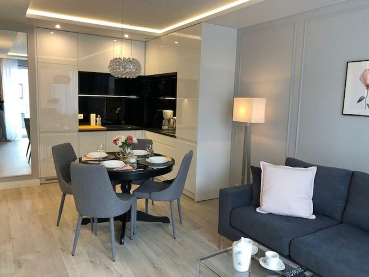 Apartament Blizej Morza Premium II コウォブジェク エクステリア 写真