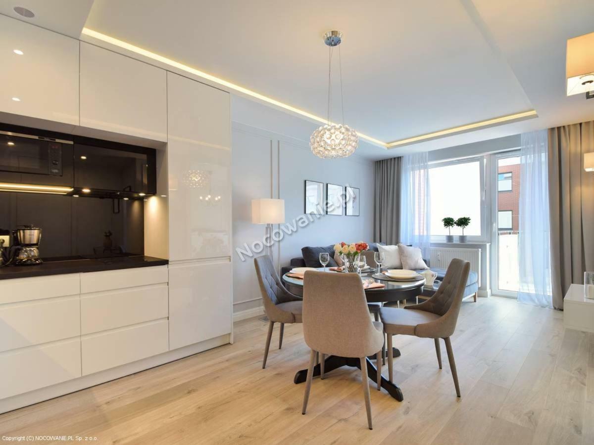 Apartament Blizej Morza Premium II コウォブジェク エクステリア 写真